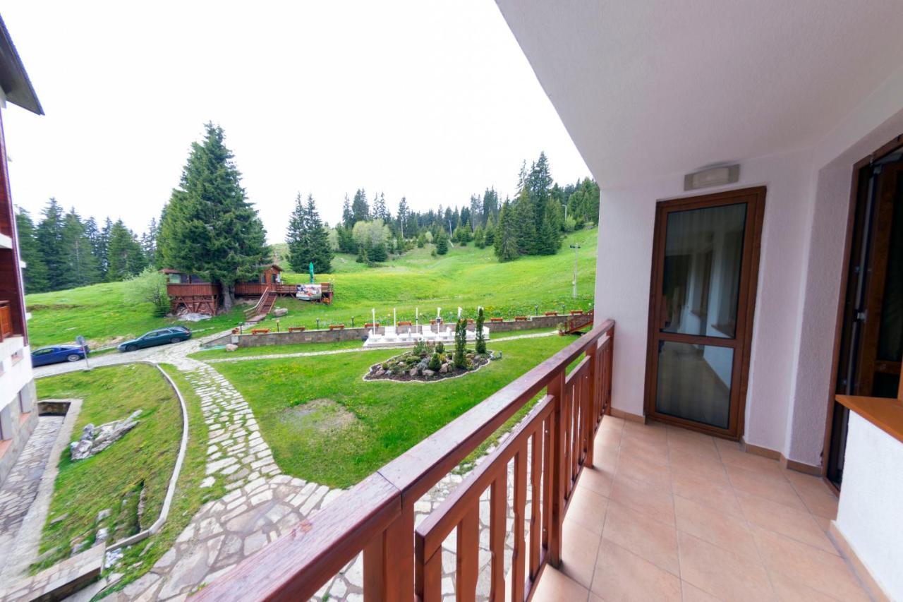 Aparthotel Forest Nook بامبوروفو المظهر الخارجي الصورة